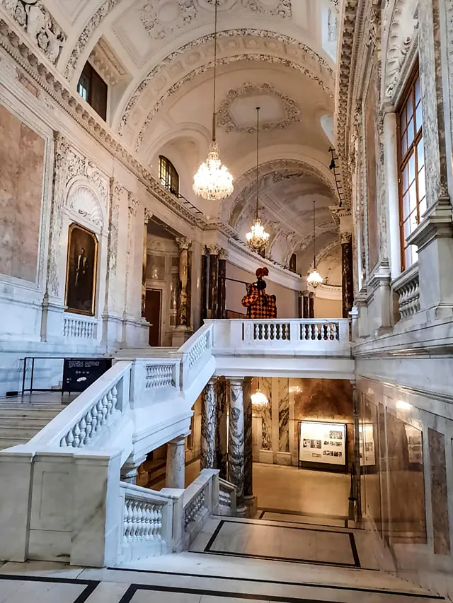 Barrierefreier Reiseführer Wien: Unterwegs im Access City Award Gewinner 2025 — Imperiale Schlösser und Museen erkunden