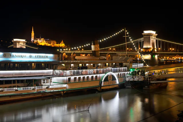 Budapest Danube Cruise with Dinner, Live Folk Music & Dance gallery 1