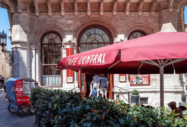 Guide de la culture des cafés de Vienne : le regard d'un habitant — Les icônes grandioses contre les perles cachées