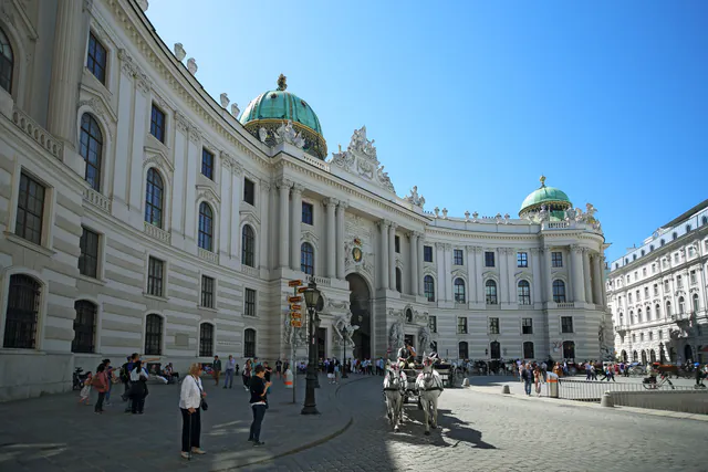 Vienna Imperial Palaces Guide: Unveiling the Habsburg Legacy — Ticketing Strategies and Economic Considerations