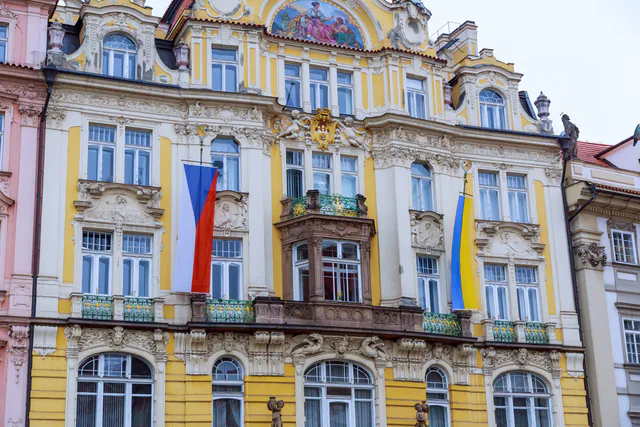 Alternative Prague Walking Tour — The Sociopolitical Tapestry: Post-Communist Reality, Memory, and Dissent