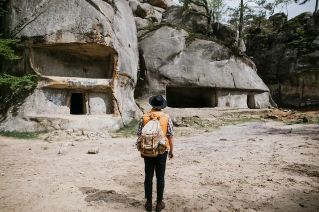 Bohemia Adventures – Travelers' Choice 2025: Top Highlights of Bohemian & Saxon Switzerland with Boat Ride — Geological Genesis: Fluvial Erosion and the Elbe Sandstone Mountains