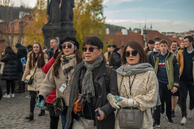 Prague Castle and Castle District Walking Tour — The Logistical Value of the Guided Experience