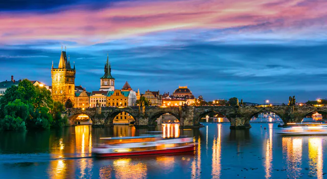 Jazz Boat Prague — Architectural Splendor from the Water
