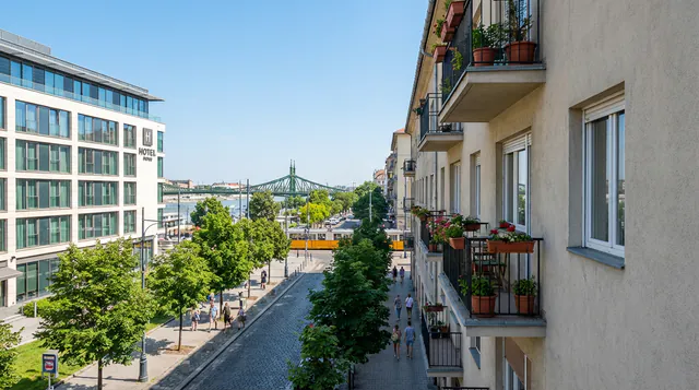 Újbuda (South Buda) — Where to Stay