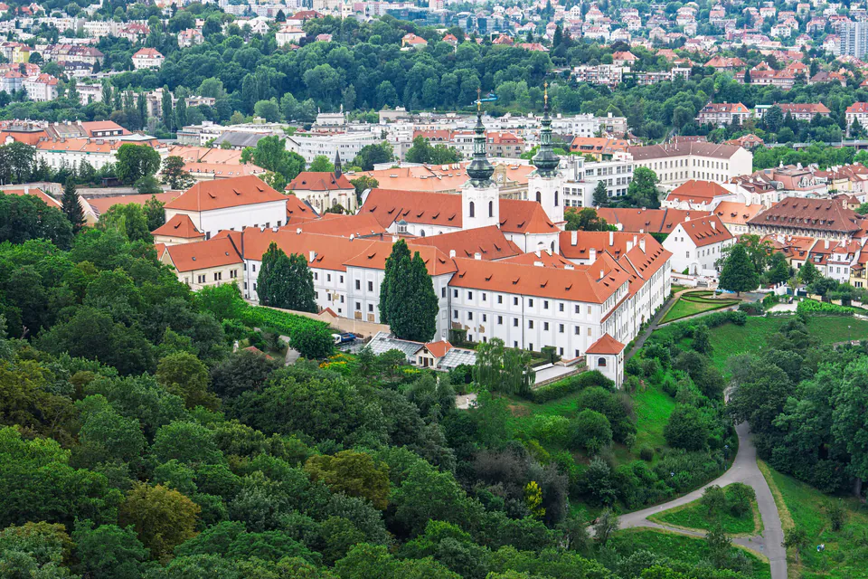 Strahovský klášter — Architectural Mastery and Divine Wisdom: The Strahov Libraries