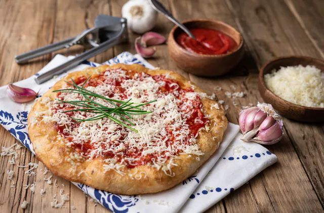 Plant-Based Budapest: A Local's Guide to Vegetarian & Vegan Dining — Hungarian Classics Reimagined: Goulash to Lángos