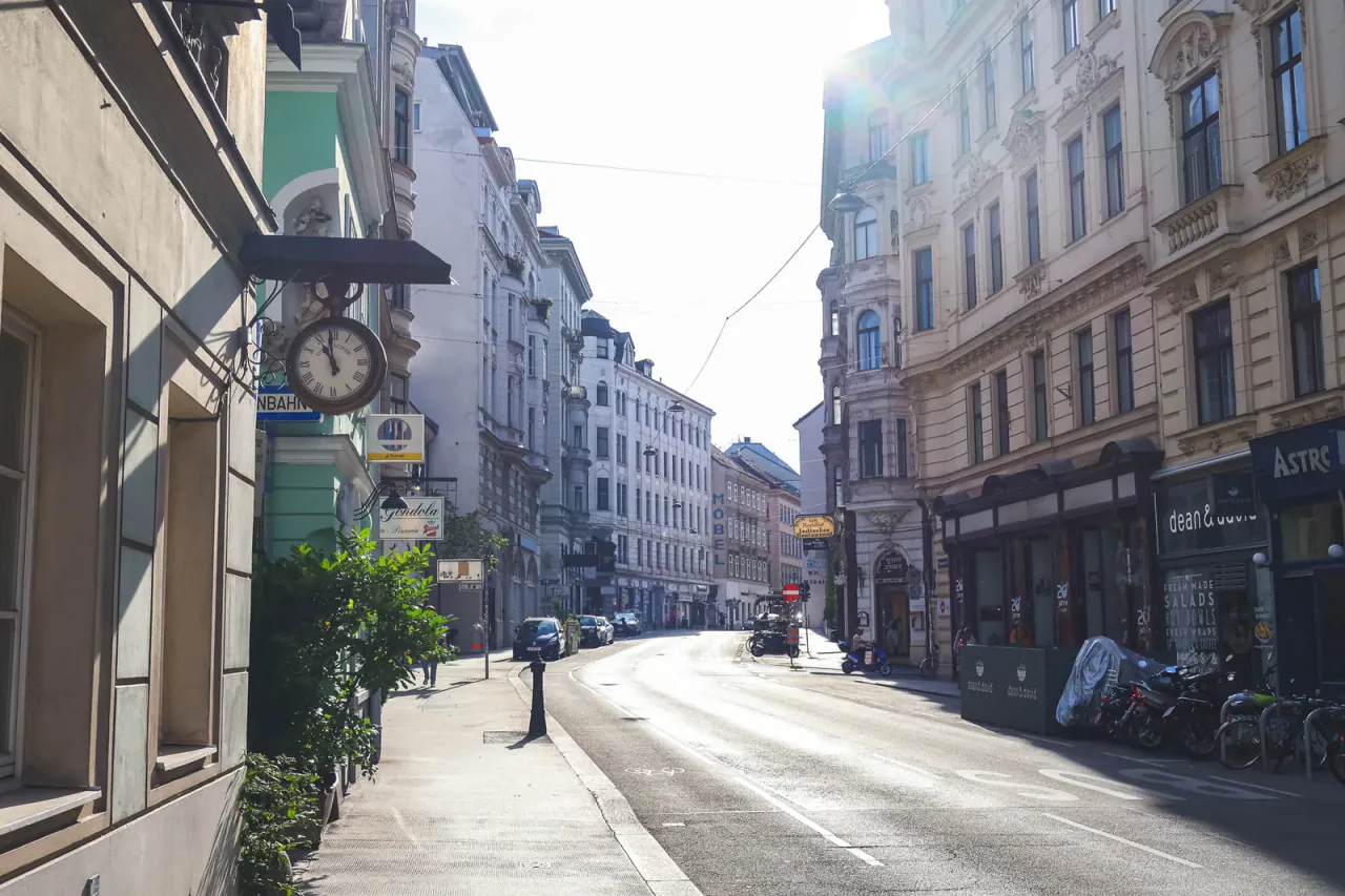 Vienna 连通性指南：eSIM、当地 SIM 卡及免费 WiFi