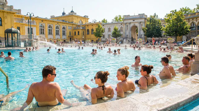 Tagesticket für das Széchenyi-Heilbad — Das Erlebnis