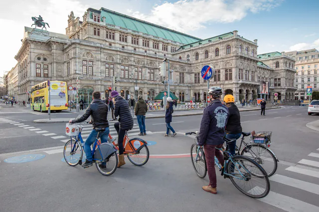 Fietstocht - Wenen Compleet — De route & stops