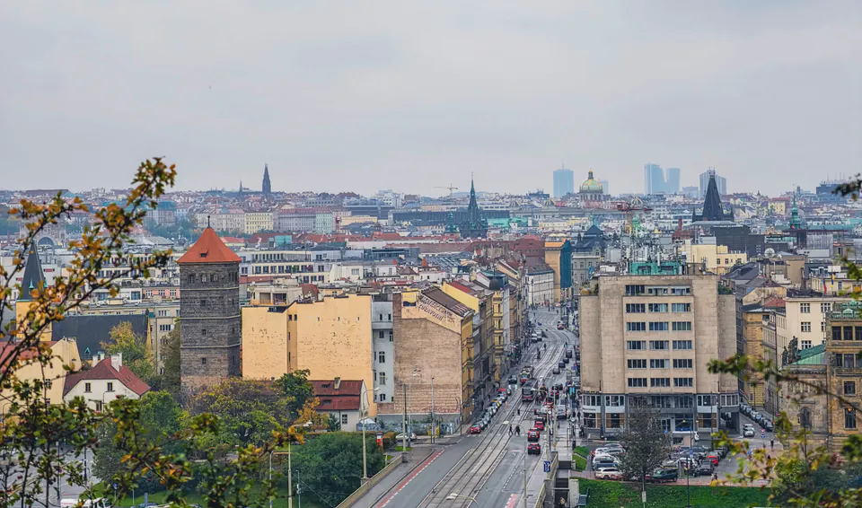 Alternative Prague Tours — Post-Communist Urban Morphology and Societal Reclamation