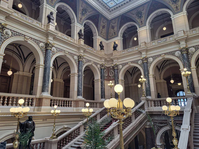 Národní muzeum — Subterranean Narratives and Mineralogical Archives
