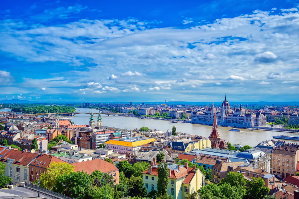 Beerstro 14 — Why Locals Love It