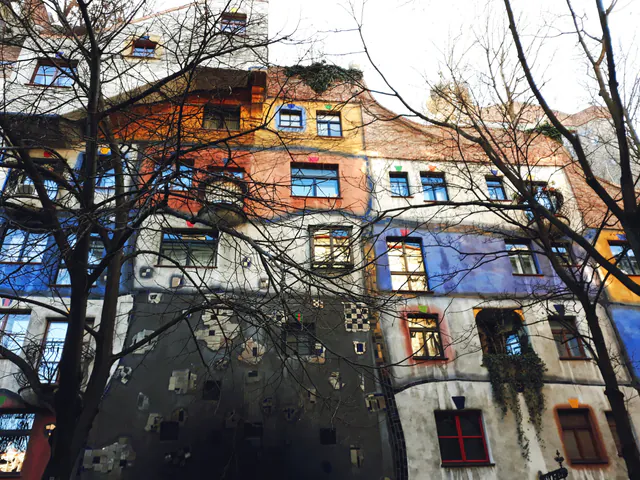 Hundertwasserhaus — photo 5