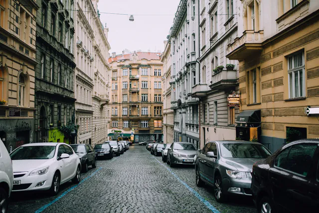 Prague Airport Private Departure Transfer — Getting Out of the City to PRG