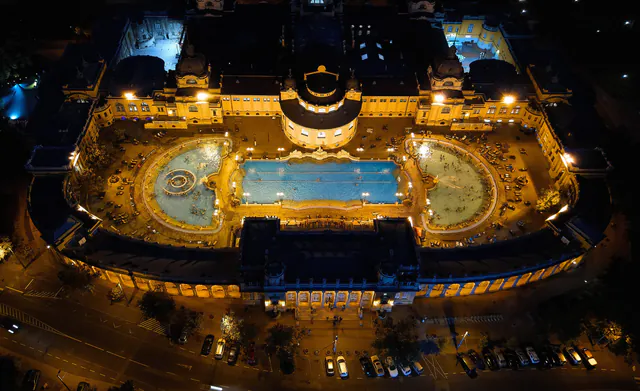 Sparty Széchenyi Bath Party — The Space & Atmosphere