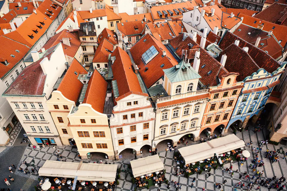 Staroměstské náměstí — The Architecture