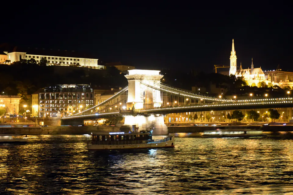 The Definitive Guide to Danube River Cruises in Budapest — Dinner Cruises: Gastronomy or Gimmick?