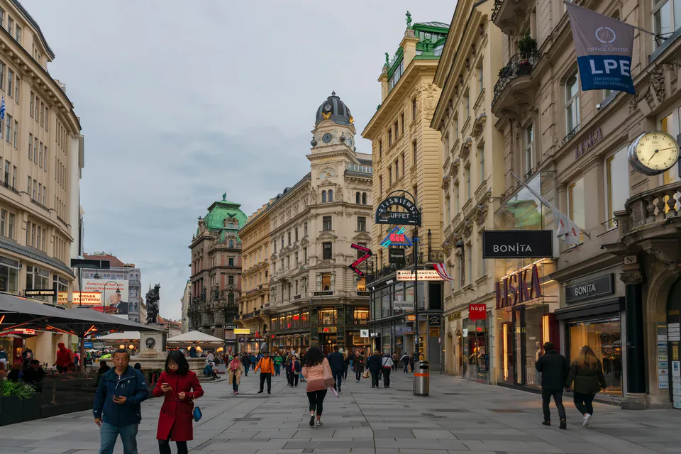 Graben und Kohlmarkt — photo 2