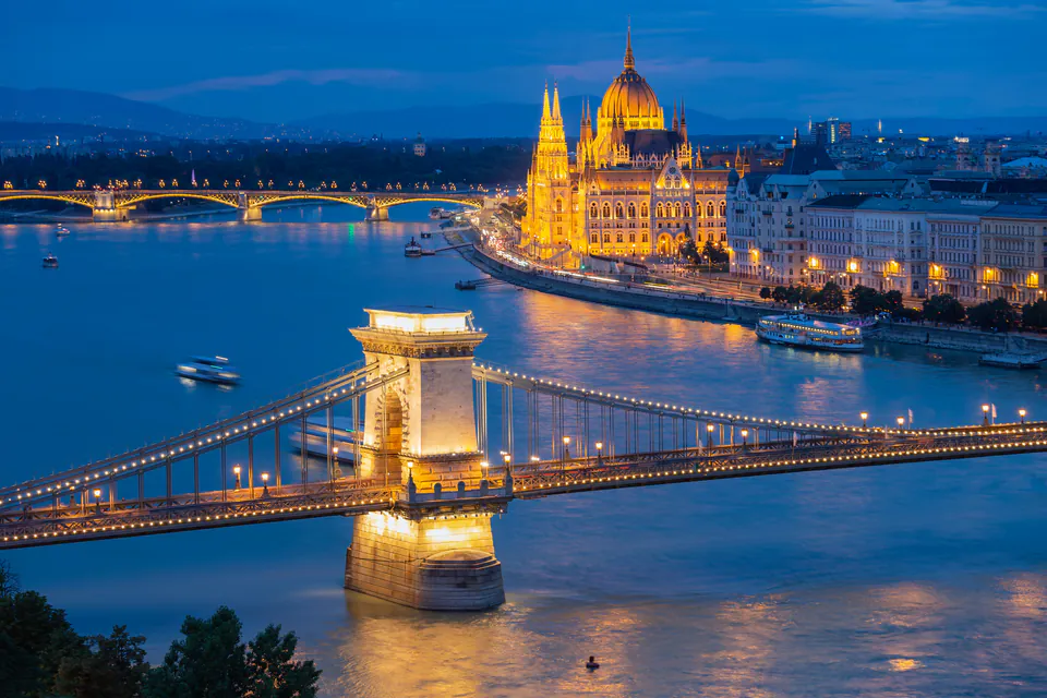 The Definitive Guide to Danube River Cruises in Budapest — The Great Debate: Day vs. Night Cruising