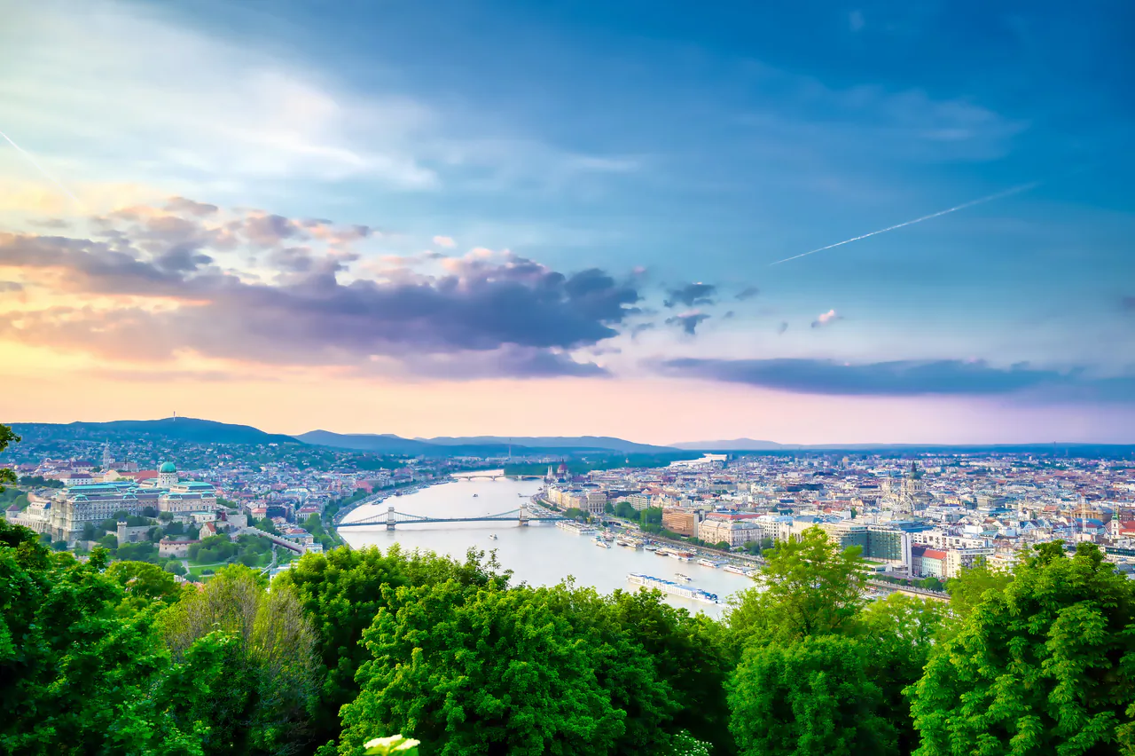 Where to Stay in Budapest: A Local’s District-by-District Breakdown