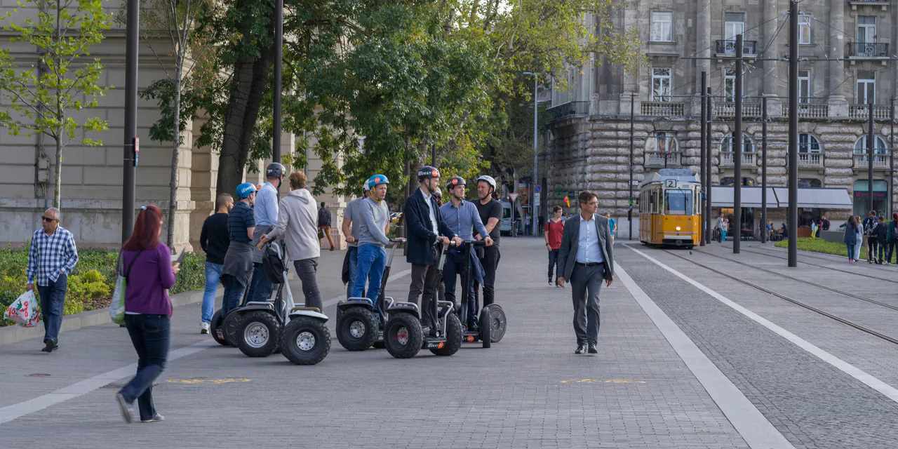 Budapest Highlights Live Guided Segway Tour