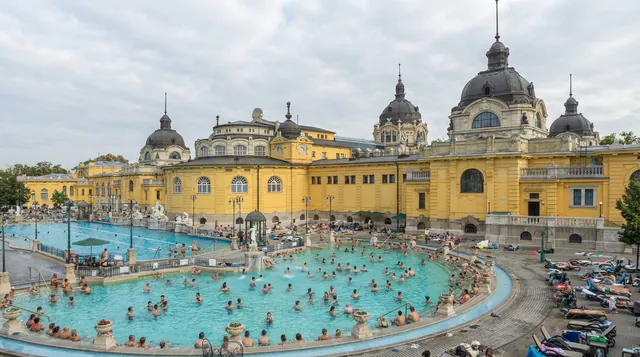Lukács Thermal Bath and Swimming Pool — Wellness & Treatments