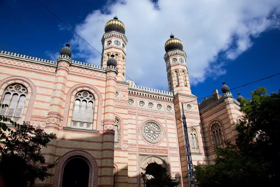 Dohány Street Synagogue with distinctive Moorish Revival architecture and twin towers