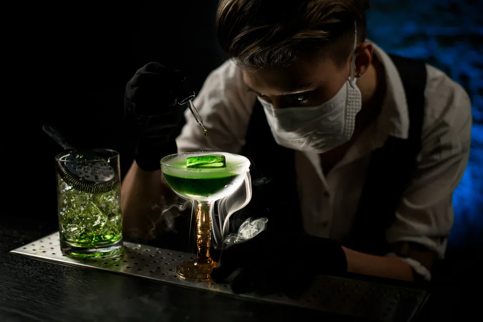 AnonymouS Bar — The Alchemy and Theatricality of Modern Mixology