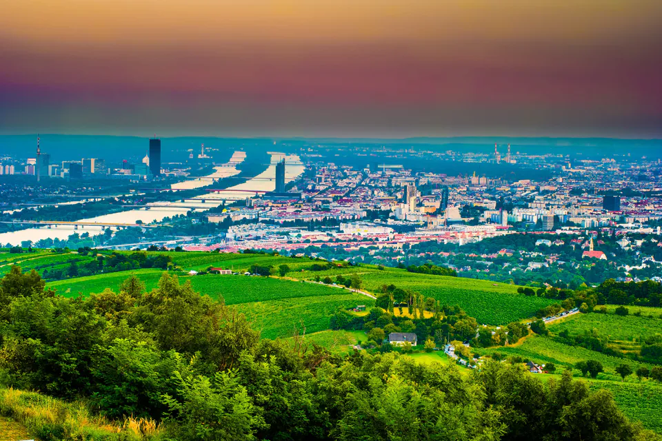 Vienna Weather & When to Visit: A Local’s Month-by-Month Guide — The Continental Climate: Overview & What to Expect