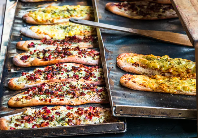 Tour Gastronômico por Viena: Cafeterias, Mercados, Almoço e Comida de Rua gallery 2