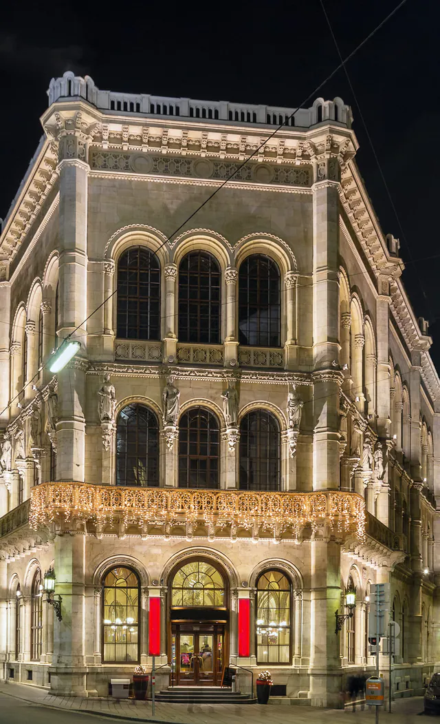 Vienna After Dark: The Ultimate Local Nightlife Guide — The Cocktail Renaissance: Speakeasies and Hidden Gems