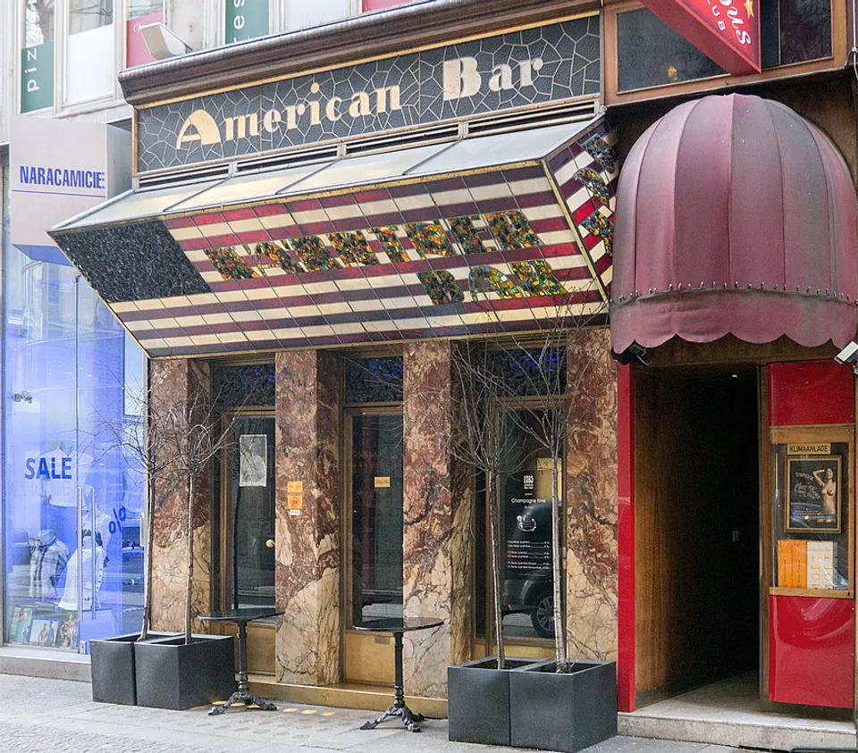 Loos American Bar — historic view