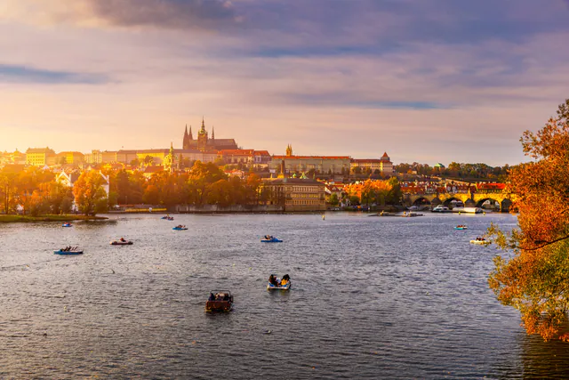 Prague Devil's Channel Cruise on Vltava River with Commentary