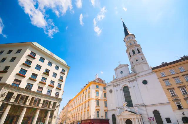 Michaelerplatz — photo 9