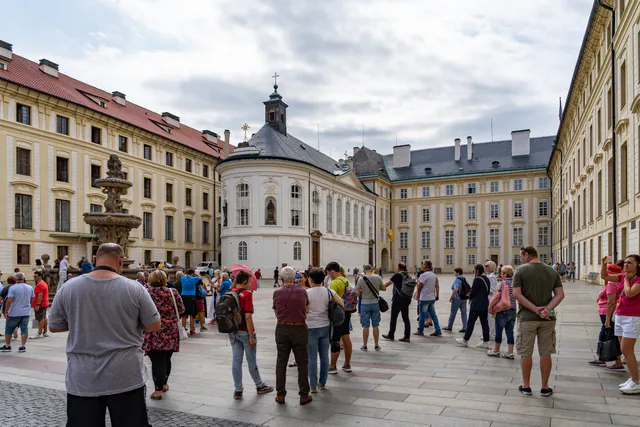 Prague Castle and Castle District Walking Tour
