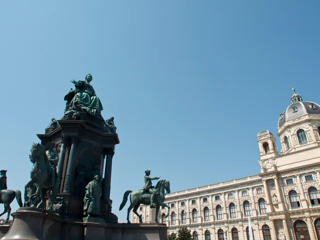 Monument à Marie-Thérèse — photo 10