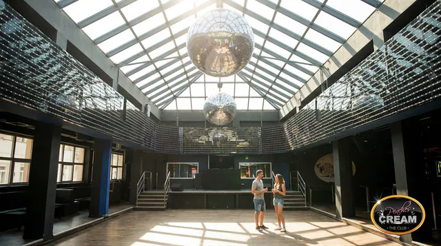 Peaches and Cream Club — photo 4