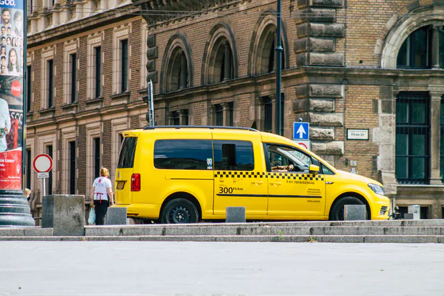 Private Budapest TukTuk Tour: Custom Route — Practical Information