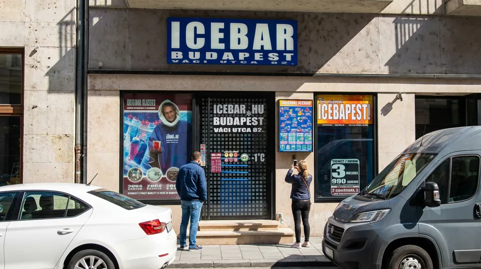 Icebar Budapest — The Surrounding Area
