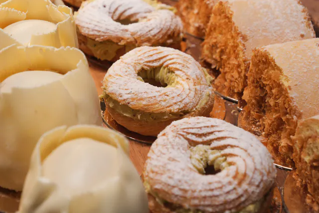 Vienna Coffee, Cake & Pastries Tour with Local Stories