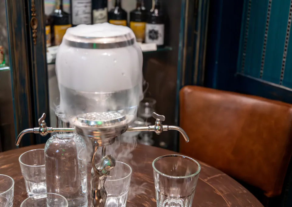 Hemingway Bar Praha — Absinthe & the Hemingway Cocktail Trinity