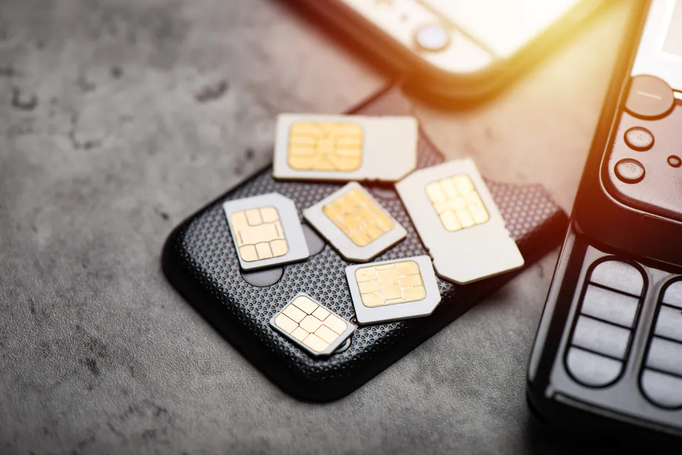 Staying Connected in Budapest: The Ultimate Internet & SIM Card Guide — Local Providers: The Big Three Compared