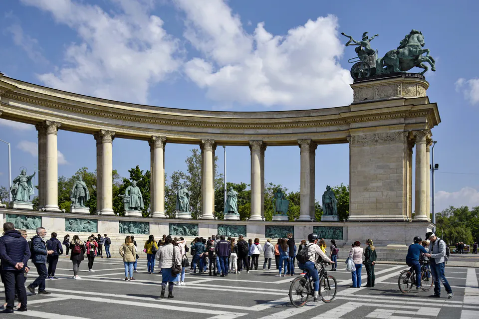 Semi-circular colonnade with bronze statues of Hungarian independence leaders at Heroes' Square