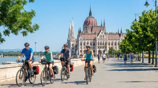 Budapest Highlights Bike Tour — What You'll See