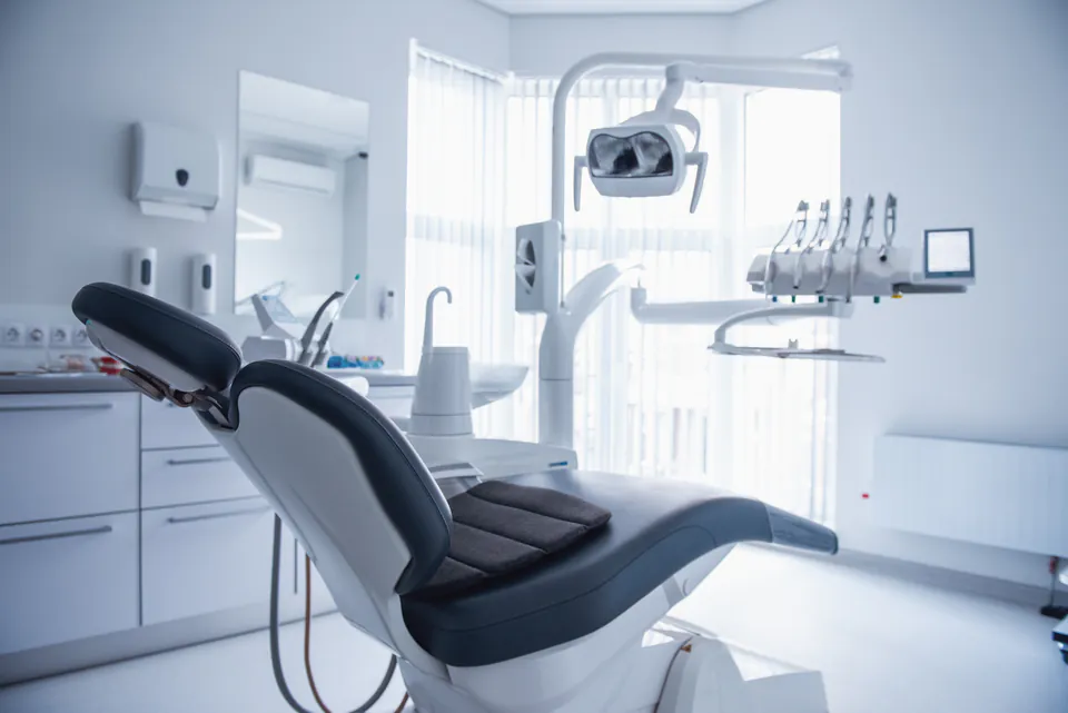Modern dental clinic in Budapest with advanced equipment