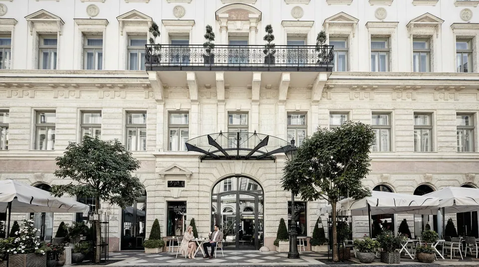 Aria Hotel Budapest by Library Hotel Collection