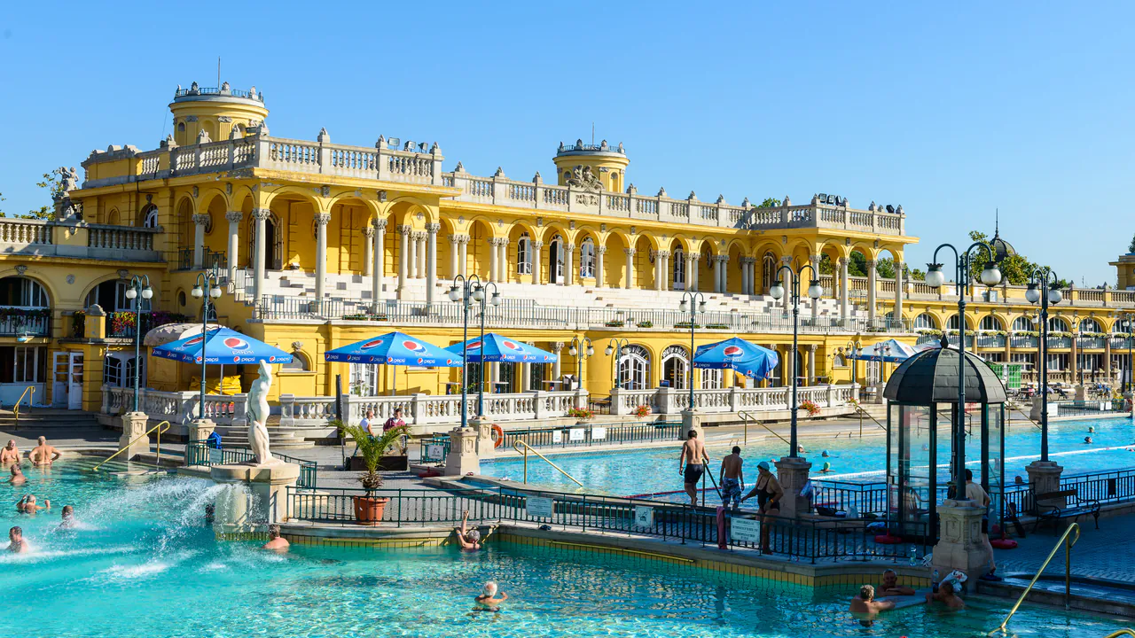 6 Best Thermal Baths in Budapest — Compared