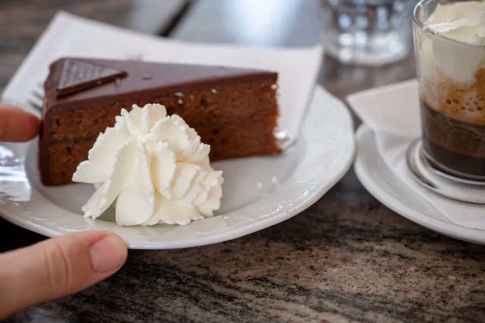 Vienna Sachertorte & Pastry Guide: The Ultimate Sweet Tooth Itinerary — The Great Torte War: Sacher vs. Demel