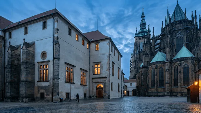 Starý královský palác